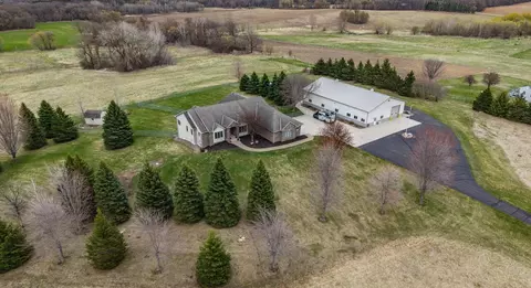 25900 Highview Ave, Farmington, MN 55024