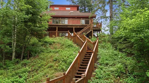 4045 Long Lake Shores Rd, Eveleth, MN 55734