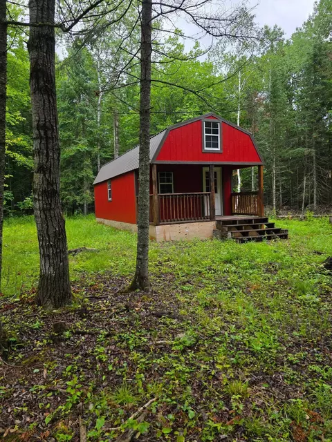 4126 Mattson Rd, Hibbing, MN 55746