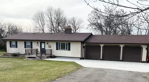 1301 Ridgeview Ter NE, Alexandria, MN 56308
