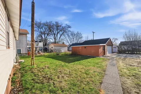 Exterior - 40 31st Ave N, Saint Cloud, MN 56303 photo 3 of 6