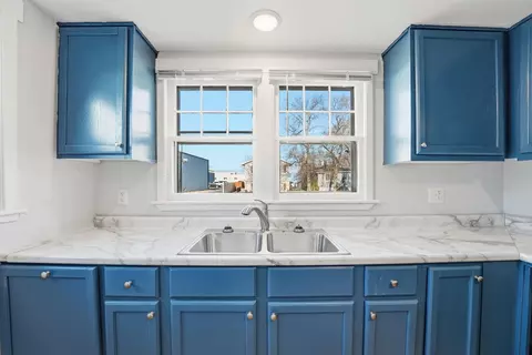Kitchen - 40 31st Ave N, Saint Cloud, MN 56303 photo 2 of 3