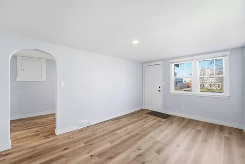 Living - 40 31st Ave N, Saint Cloud, MN 56303 photo 1 of 3