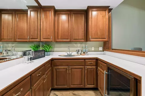 Kitchen - 3820 Hunters Overlook Ln, Eagan, MN 55123 photo 13 of 13