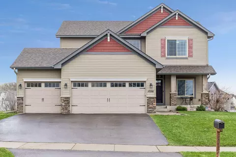 1056 3rd St SW, Delano, MN 55328