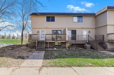 6286 Meadowlark Ln N, Maple Grove, MN 55369