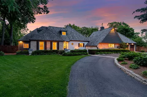 5404 Interlachen Blvd, Edina, MN 55436