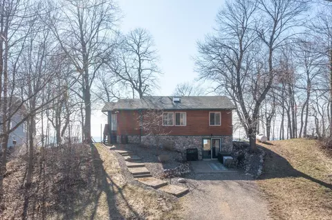 19275 328th Ave, Isle, MN 56342