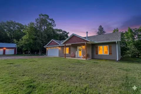 12914 Rutledge Rd, Finlayson, MN 55735