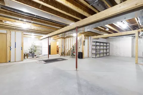 Entry Way - 5113 Camden Rd, Baxter, MN 56425 photo 1 of 1