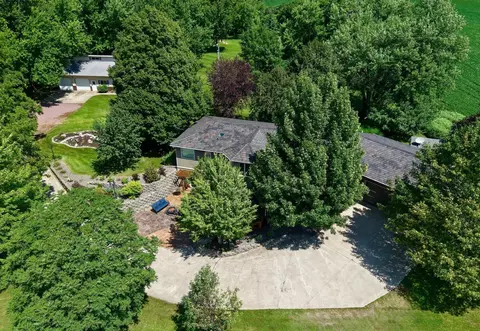 27412 County Road 6, Westbrook, MN 56183