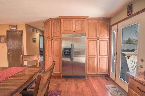 Kitchen - 822 10th Ave SE, Saint Cloud, MN 56304 photo 2 of 2