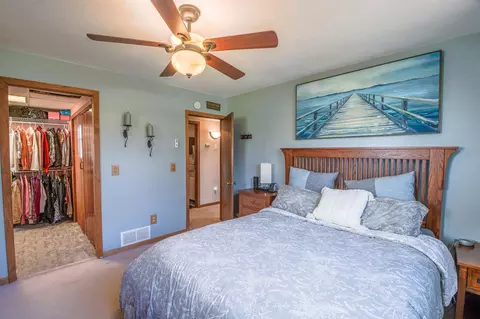Bedroom - 822 10th Ave SE, Saint Cloud, MN 56304 photo 5 of 6