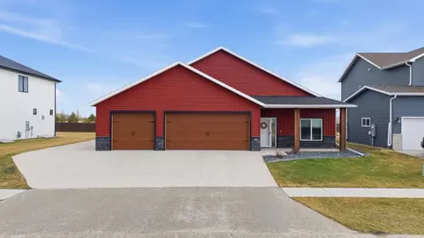 7903 Northern Lights Ave, Horace, ND 58047