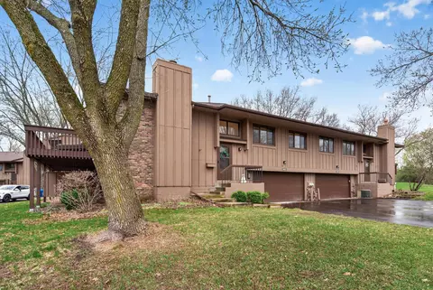 2615 Aspen Ct, White Bear Lake, MN 55110