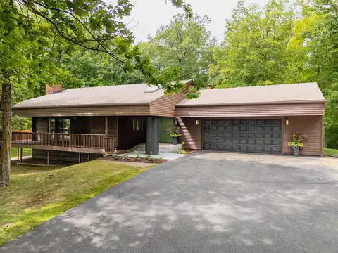 3711 Golf Course Rd, Grand Rapids, MN 55744