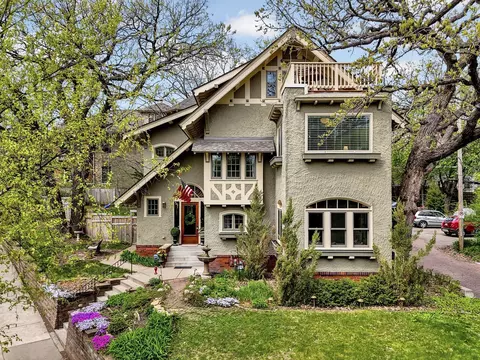 567 Lincoln Ave, Saint Paul, MN 55102