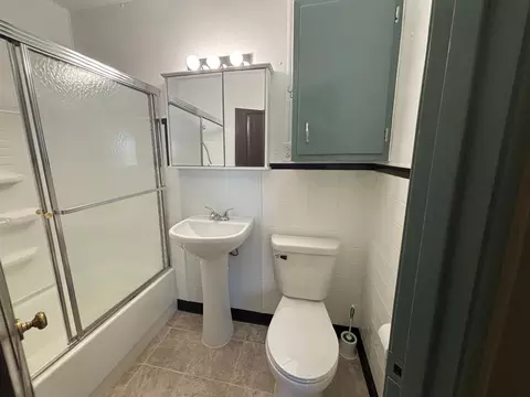 Bath - 126 Central Ave N, Eagle Bend, MN 56446 photo 1 of 3