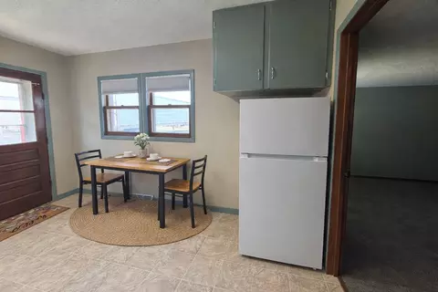 Dining - 126 Central Ave N, Eagle Bend, MN 56446 photo 1 of 1
