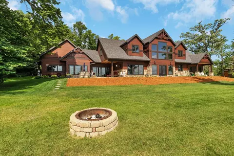 46376 Jungle Shore Trl, Perham, MN 56573