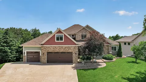 16191 Crane St NW, Andover, MN 55304