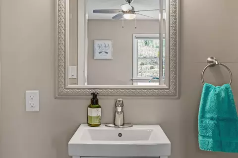Bath - 18013 Roberds Lake Blvd, Faribault, MN 55021 photo 3 of 3