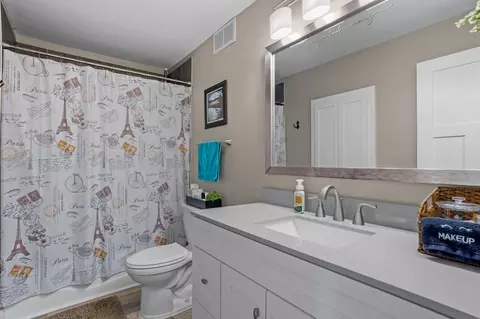 Bath - 18013 Roberds Lake Blvd, Faribault, MN 55021 photo 1 of 3