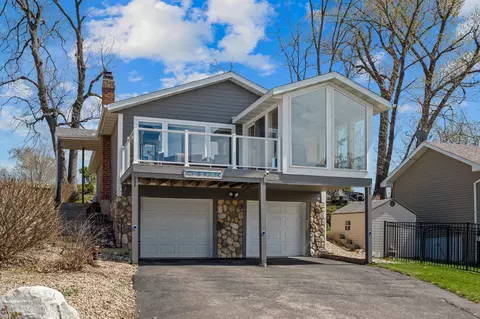 Exterior - 18013 Roberds Lake Blvd, Faribault, MN 55021 photo 2 of 13