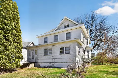 409 S Park St, Fairmont, MN 56031