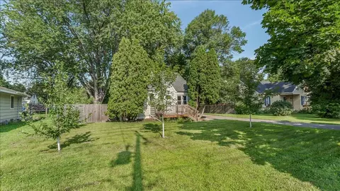 Exterior - 2107 Clearwater Rd, Saint Cloud, MN 56301 photo 4 of 9