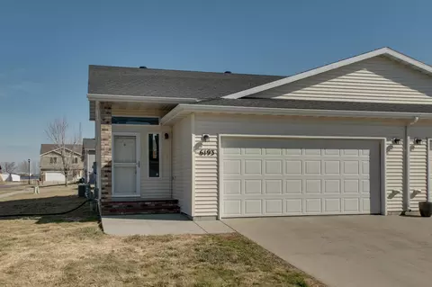6193 56th Ave S, Fargo, ND 58104