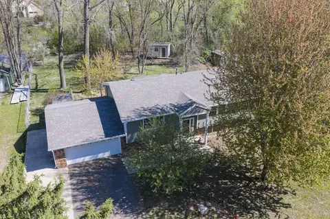 919 Forest Dr, Saint Cloud, MN 56303