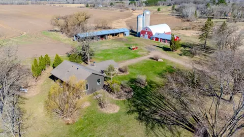 19867 Twin Lakes Rd, Little Falls, MN 56345