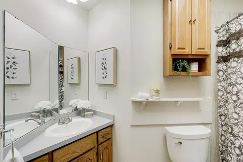 Bath - 6022 114th Pl N, Champlin, MN 55316 photo 1 of 2