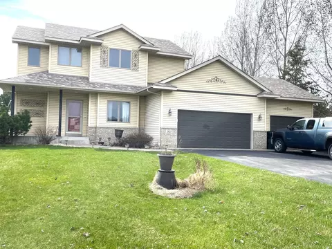 2827 62nd Ave, Princeton, MN 55371