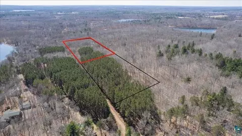 27 Nn Hill Rd, Spooner, WI 54801