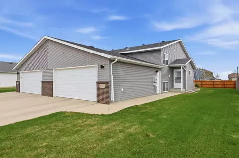 2514 8th Ct W, West Fargo, ND 58078