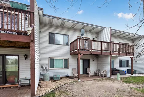 20 94th Cir NW #203NW, Coon Rapids, MN 55448