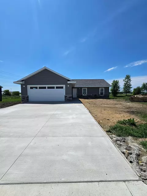 1348 4th St NW, Byron, MN 55920
