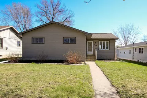 1406 N Payne St, New Ulm, MN 56073