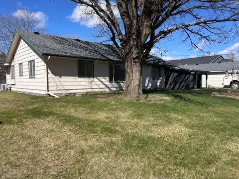 Exterior - 549 23 E, Milaca, MN 56353 photo 5 of 14