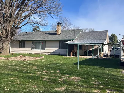 Exterior - 549 23 E, Milaca, MN 56353 photo 6 of 14