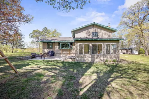 Exterior - 18986 Csah 14, Darwin, MN 55324 photo 5 of 7