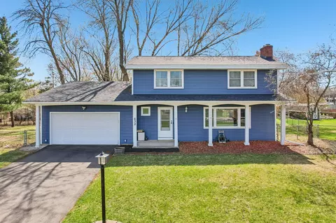 632 109th Ln NE, Blaine, MN 55434