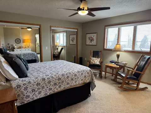 Bedroom - 402 Main Ave, Colgate, ND 58046 photo 3 of 4