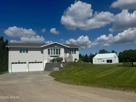 Exterior - 402 Main Ave, Colgate, ND 58046 photo 2 of 6