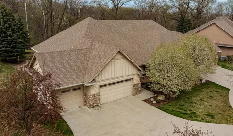 575 Fox Chase Rd SW, Rochester, MN 55902