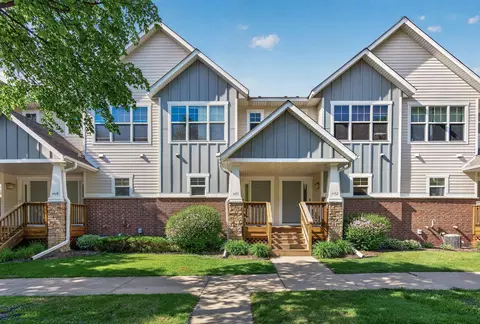1451 Magnolia Ave E, Saint Paul, MN 55106