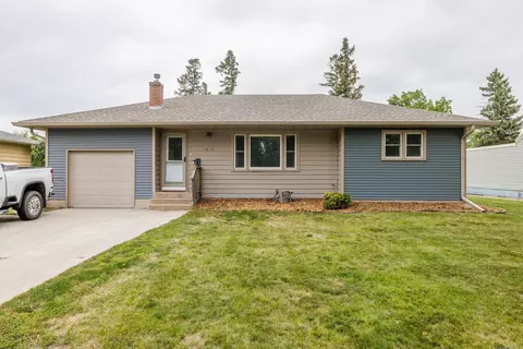 1510 6th Ave S, Moorhead, MN 56560