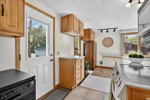 3083 Lake Shore Ave, Medina, MN 55359 photo 18